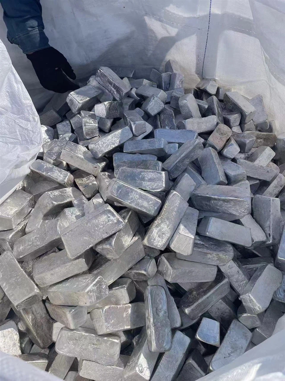 Factory Supply Magnesium Ingot